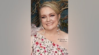 'It Ends With Us' author's CANCER diagnosis - Fox News