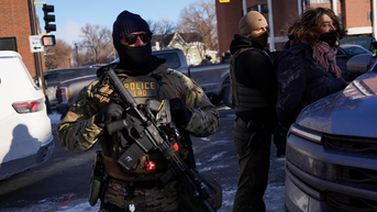 Officer with gun - Fox News