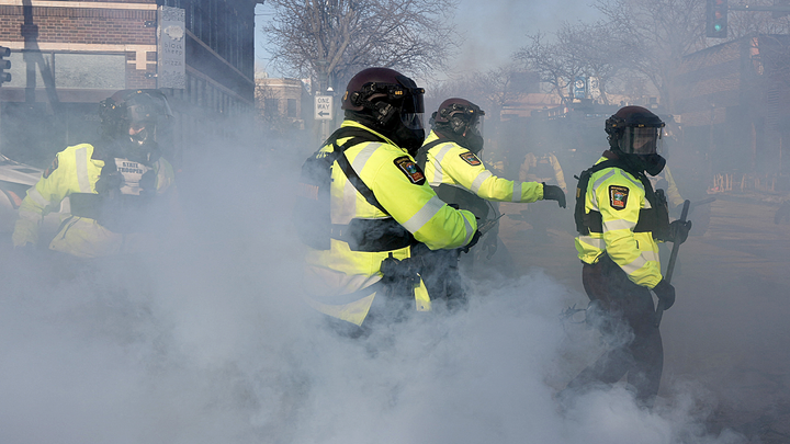 smoke with CBP in yellow - Fox News