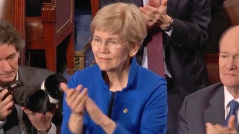 Elizabeth Warren applauds Trump comment during State of the Union - Fox News
