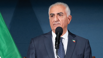 Reza Pahlavi urges Iranian security forces to defect as strikes hit targets - Fox News