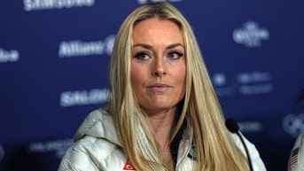 US ski star shows off workouts in a post days after suffering devastating knee injury - Fox News