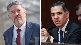 Trump Cabinet secretary pressed to step down over revealed alleged Epstein ties - Fox News