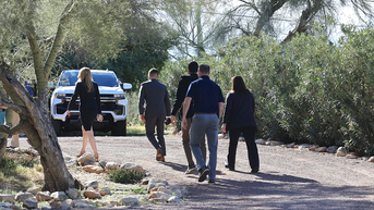 FBI agents seen walking onto Nancy Guthrie's property as tips into agency surge - Fox News