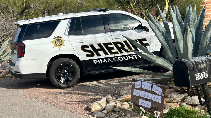 Sheriff's vehicle at home - Fox News