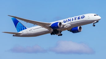 United is first major US airline to threaten passenger removal over headphone policy - Fox News