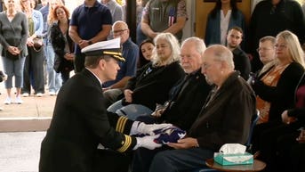 'Unclaimed' Navy veteran honored by standing room only funeral turnout - Fox News