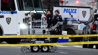 robot close - Fox News