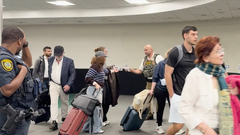 houston 3 pink suitcase - Fox News