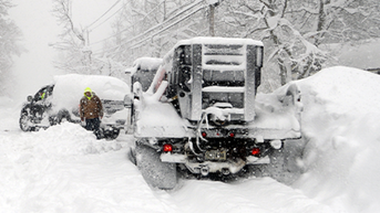 Blizzard 'bomb' blasts millions, thousands of flights canceled - Fox News
