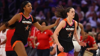 Cat fight continues as Caitlin Clark gives it right back to Angel Reese with icy snub - Fox News