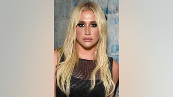 Kesha SPARS with White House - Fox News