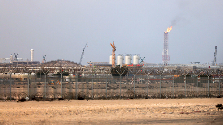 Missile strikes hit major energy hub as fires rage and damage spreads at key site - Fox News