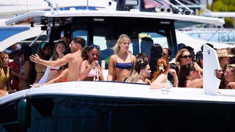 Bikini crowds flood infamous boat party as heavy police crackdown turns heads - Fox News