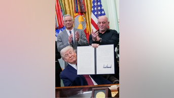 Trump backs PSYCHEDELIC research - Fox News