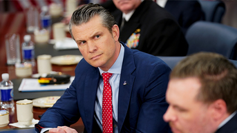 Yankees legend questions Hegseth's wartime leadership purge as Iran crisis escalates - Fox News