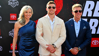 Bears first-rounder's sister is leaning in after viral draft night performance - Fox News