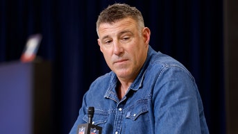Mike Vrabel breaks silence on Russini photos but refuses to apologize or deny - Fox News