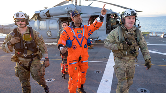 Pointing up - Fox News