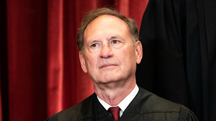 Alito retirement buzz intensifies as Sen. Grassley floats Cruz, Lee for seat - Fox News