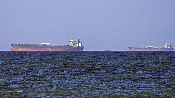 US allies move to reopen critical shipping route without Trump admin involvement - Fox News