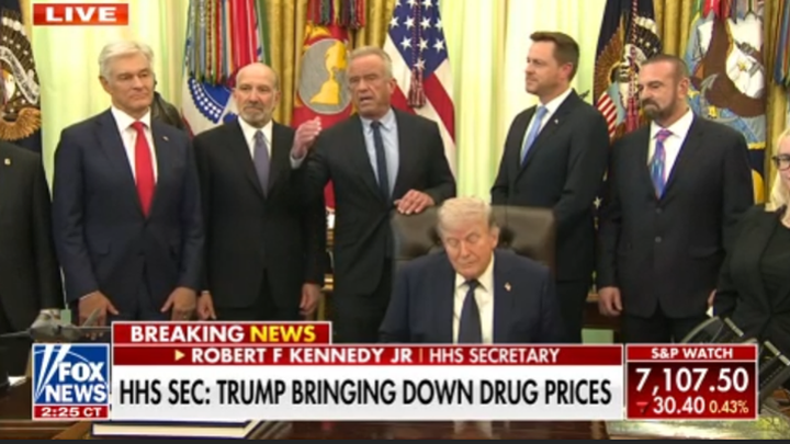 President Trump credits 'tough' tariffs for Big Pharma's US expansion - Fox News