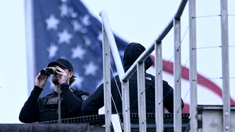 Police White House roof - Fox News