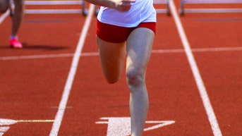 California runners react after biological male sweeps girls’ track meet - Fox News