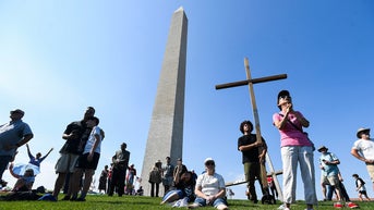 Crowds gather at National Mall to see Trump, top leaders at national prayer event - Fox News