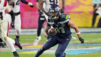 NFL botches award so badly that star wide receiver wants them to keep it - Fox News