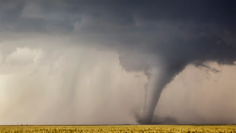 Dangerous storms engulf magnificent skyline of nation's 3rd largest city - Fox News