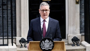 Keir Starmer resigns as prime minister just hours after Trump accused him of failing 'badly' - Fox News