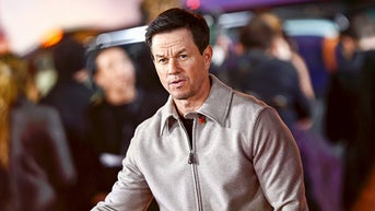 Mark Wahlberg unrecognizable in new movie role as mafia hitman — trailer goes viral - Fox News