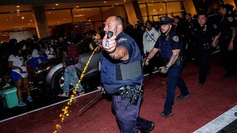COP USING PEPPER SPRAY - Fox News