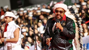 CHRISTMAS PERFORMANCE - Fox News