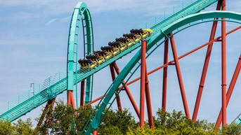 Iconic coaster to take final ride as fans say goodbye after decades of thrills - Fox News