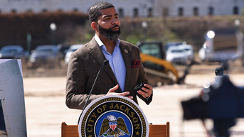 Undercover FBI agents posing as Nashville developers ensnare city official in sting - Fox News