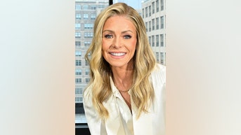 Kelly Ripa CANNOT speak after surgery - Fox News