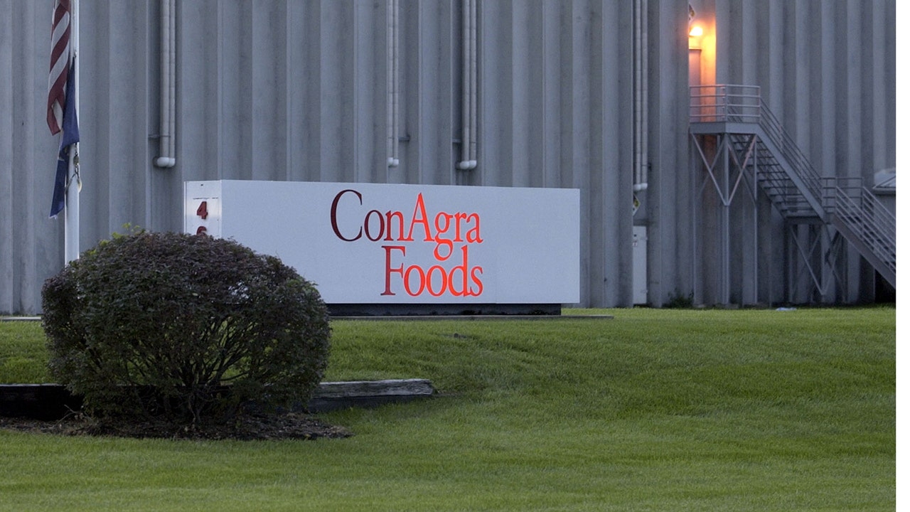 ConAgra to Cut 1,500 Jobs, Move HQ to Chicago Fox Business