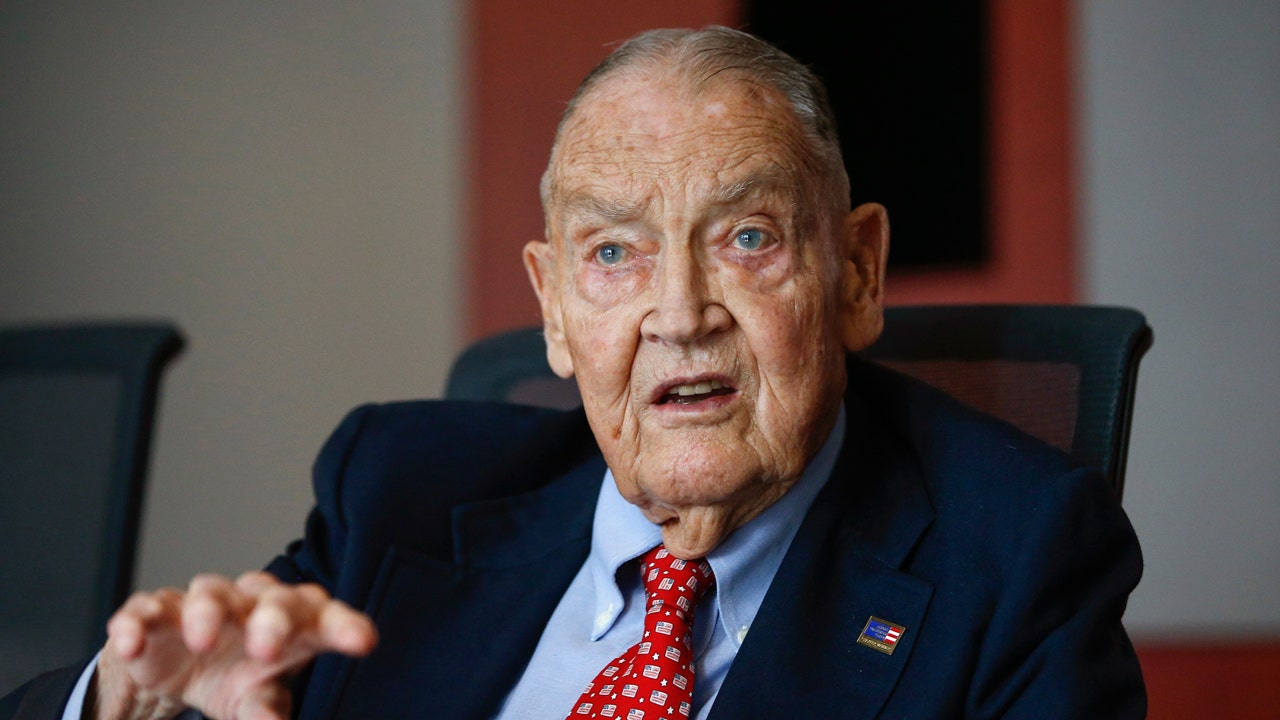 Why Bogle’s 50/50 Portfolio Flunks | Fox Business