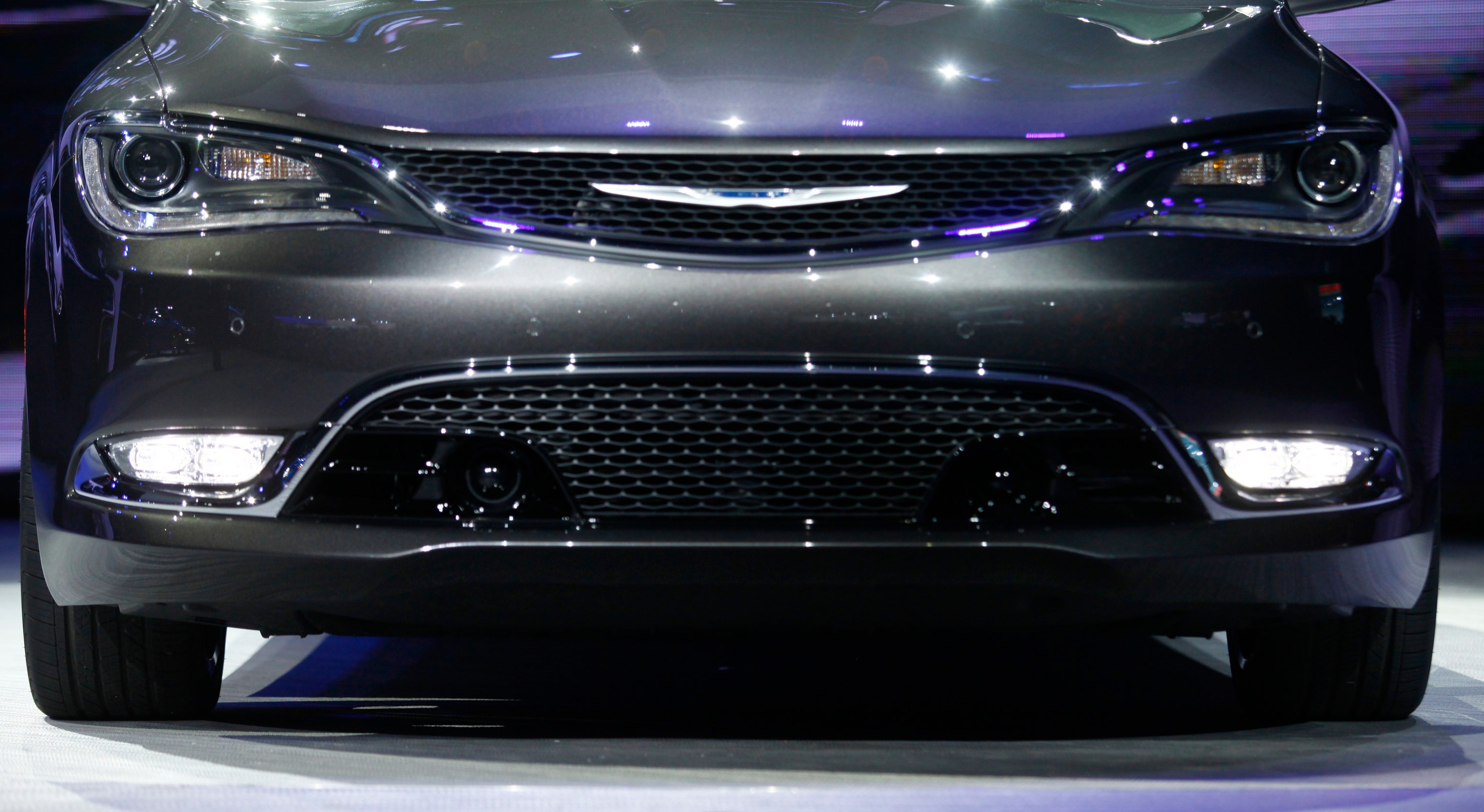 Fiat Chrysler To Stop Making Small Cars In America By Early 2017 Fiat Chrysler To Stop Making Small Cars In America By Early 2017