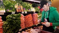 Grocery-Delivery Startup Instacart Partners with Whole Foods