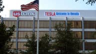 Nevada governor orders extra session for $1.3B deal to land Tesla electric car battery plant
