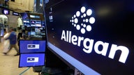 Allergan  tops Street 1Q forecasts, deal fuels guidance hike