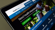 Ex-Obama officials begin health insurance sign-up campaign