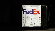 FedEx Trims Outlook on Weak Demand