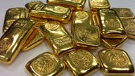 Gold Jumps Above $1,250 an Ounce as Investors Seek Refuge