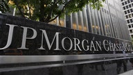 JPMorgan Chase 4Q EPS misses estimate as bond trading slumps