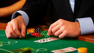 California casinos plan New Year's Eve galas despite COVID-19 threat