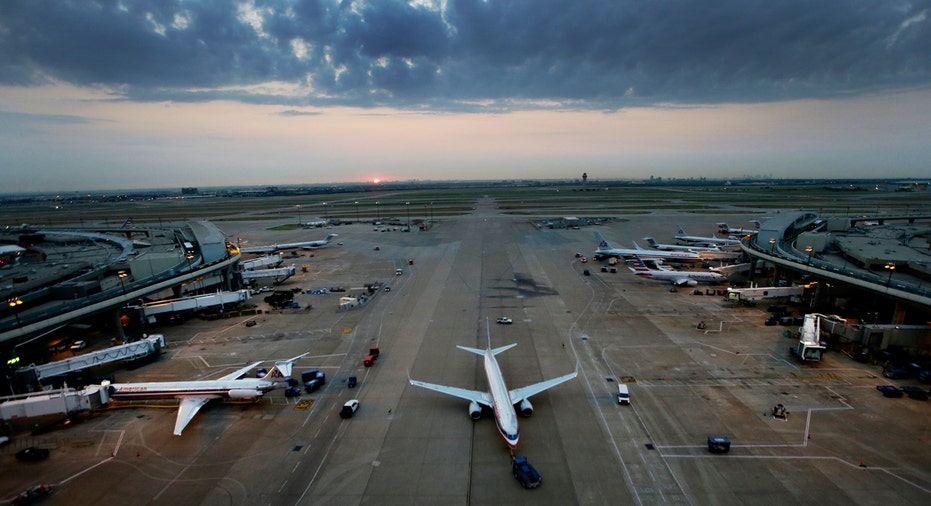 Labor Day Travel Unique Airport View